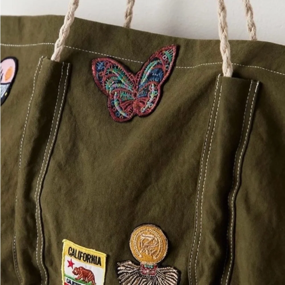 Free People Been There Badge Tote Bag NWOT - Picture 4 of 6